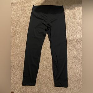 Like New Zyia Black Light n Tight 24”